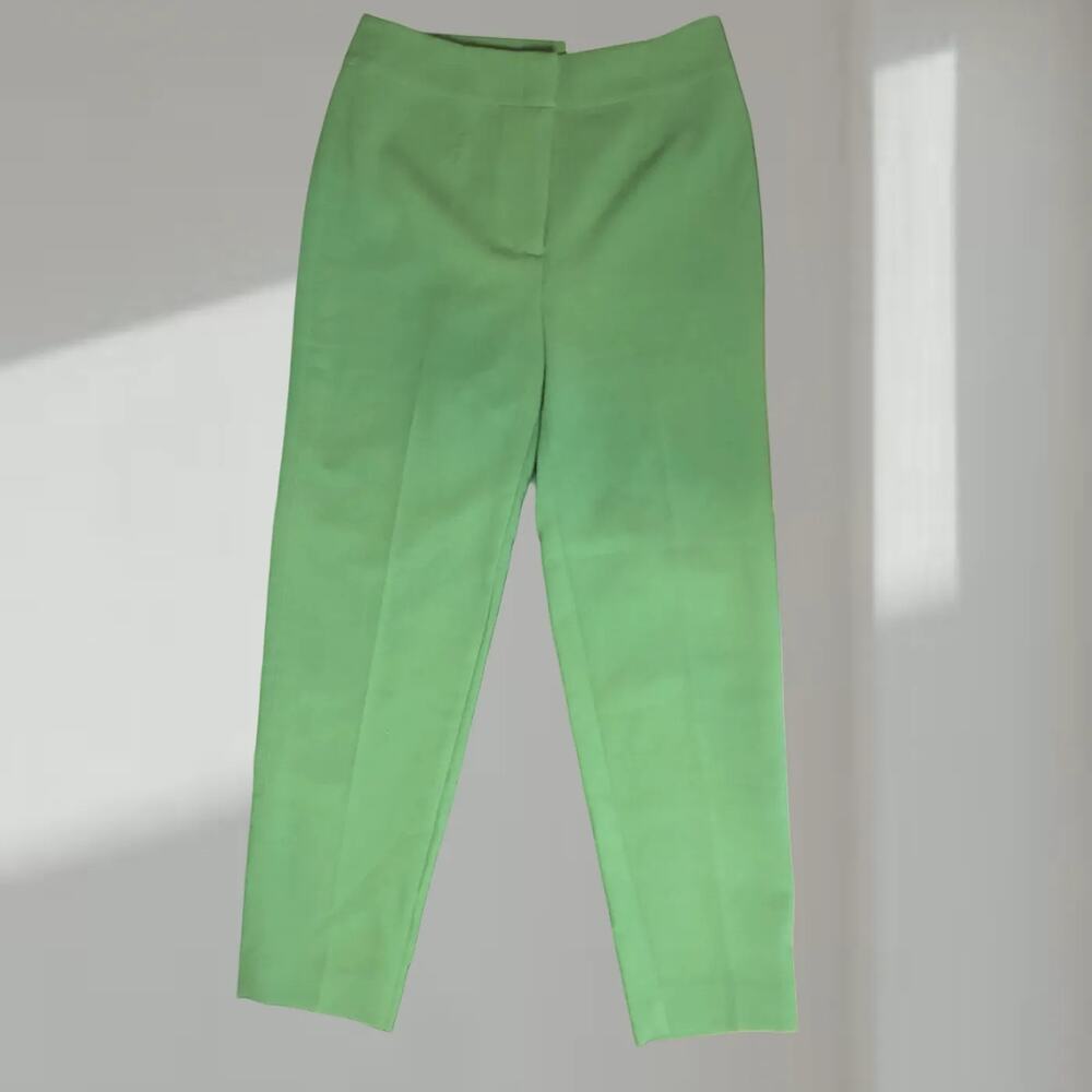 NWT Ann Taylor Petite “The Slim” Tailored Pants – Bright Green (00P)